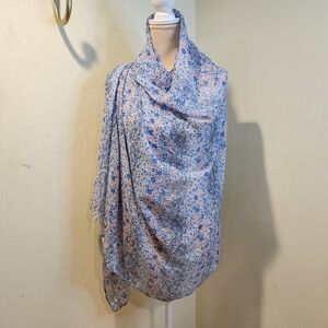 Lulla Collection Floral Large Ligth Weight Scarf NWT